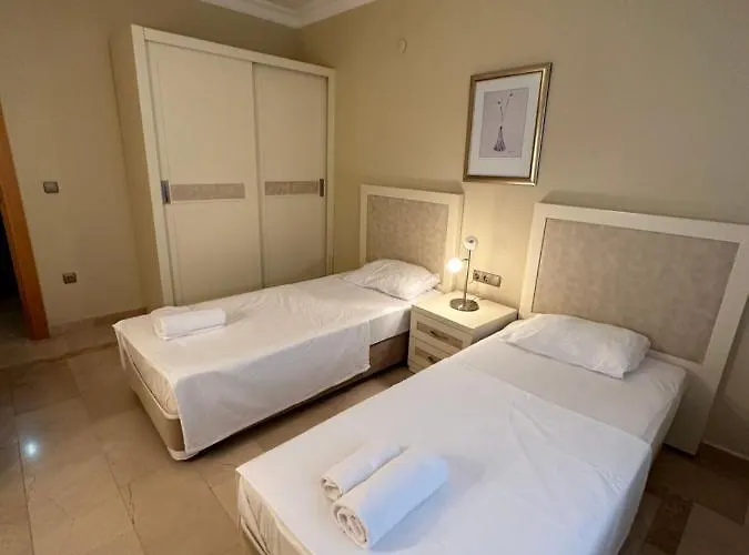 Gold Main Building 3 Bedroom