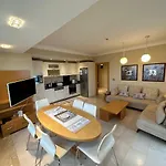Gold Main Building 3 Bedroom Aparthotel