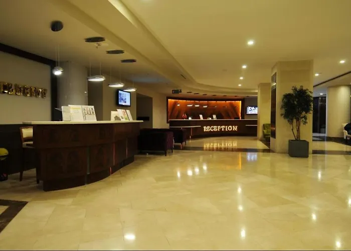 Gold Main Building 3 Bedroom 3* ألانيا