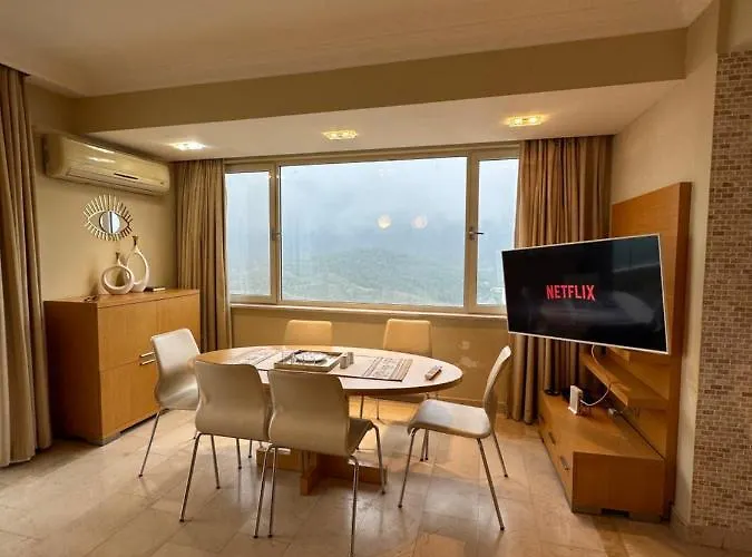 Gold Main Building 3 Bedroom شقة فندقية ألانيا