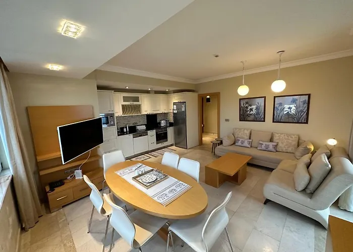 Gold Main Building 3 Bedroom شقة فندقية