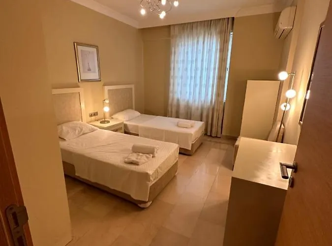 Gold Main Building 3 Bedroom 3* ألانيا